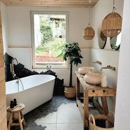 Superbe Appartement Avec Cheminee Verviers Luaran gambar
